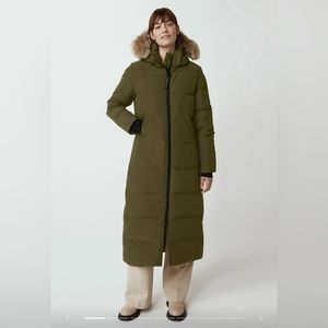 Authentic Canada Goose Mystique Parka Heritage, Size XS, Military Green